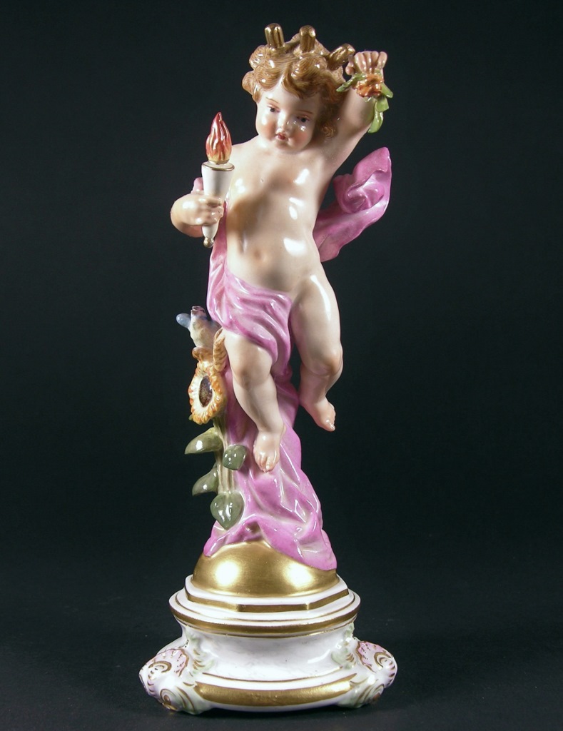 Meissen Model: M 105