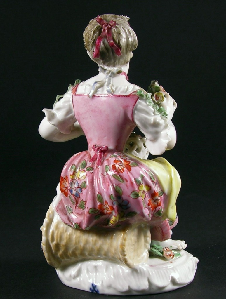 Meissen Model: 17x back